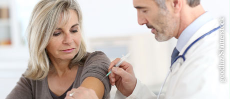  Für die Reise ins Ausland sind häufig zusätzliche Impfungen notwendig.